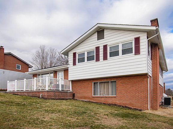 2nd image of 1713 Monte Vista Dr