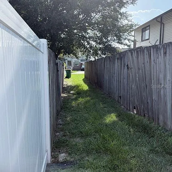 290 Marion Pl — Photo 24