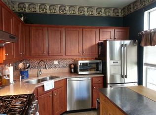 827 Thoreau Ln, Williamstown, NJ 08094