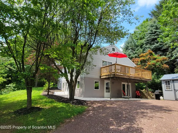 925 McGuire Rd, Bloomsburg, PA 17815