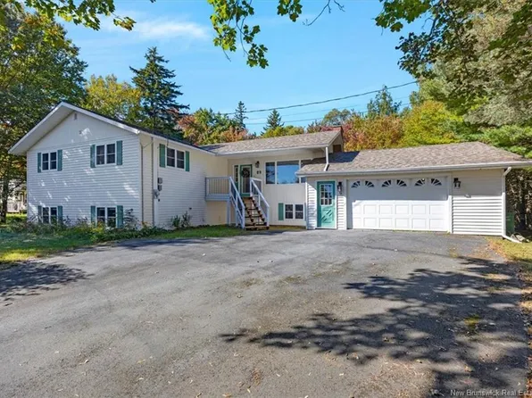 89 Ashfield Dr, Quispamsis, NB E2G 1P8