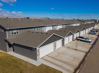 4802 S Hosta Ave, Sioux Falls, SD 57110