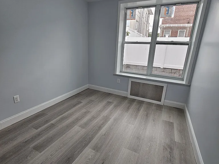 1724 W 13th St #1F — Photo 21
