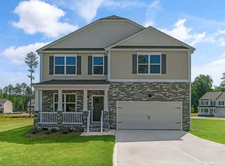 3040 Platinum Cir, West End, NC 27376