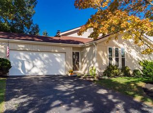 3686 Mountshannon Rd, Columbus, OH 43221