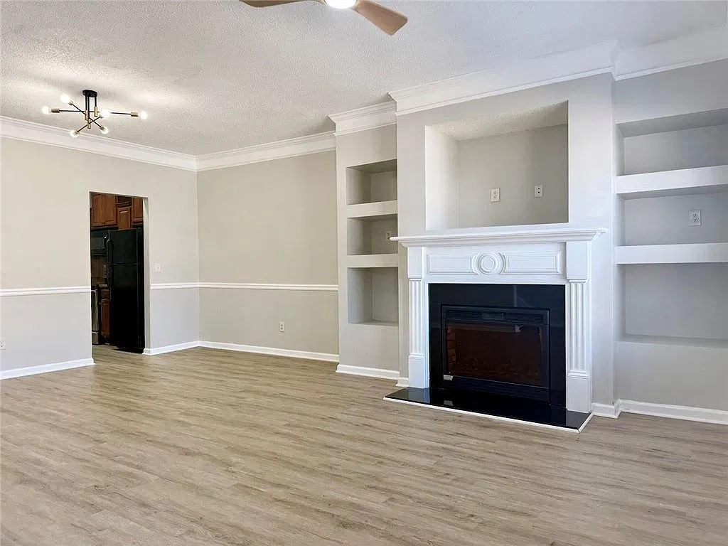 3 bed, 2.5 bath, 1460 sqft, $1,875 — Photo 4