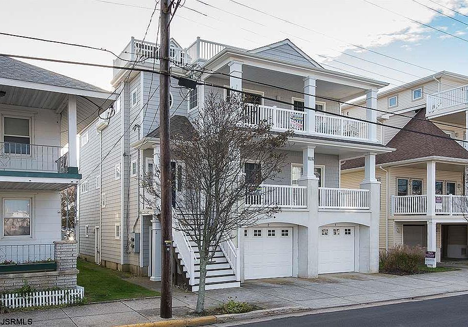 1st image of 824 Moorlyn Ter #2