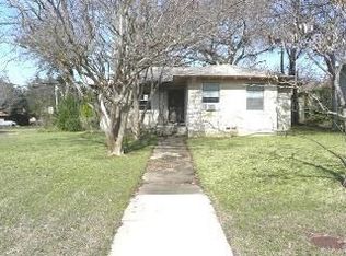 633 New Market Rd, Mesquite, TX 75149