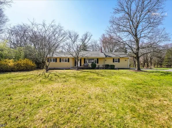 560 Rolling Hills Rd, Bridgewater Twp., NJ 08807