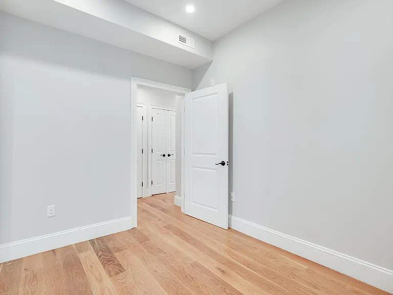 9 Ward St #301 — Photo 37