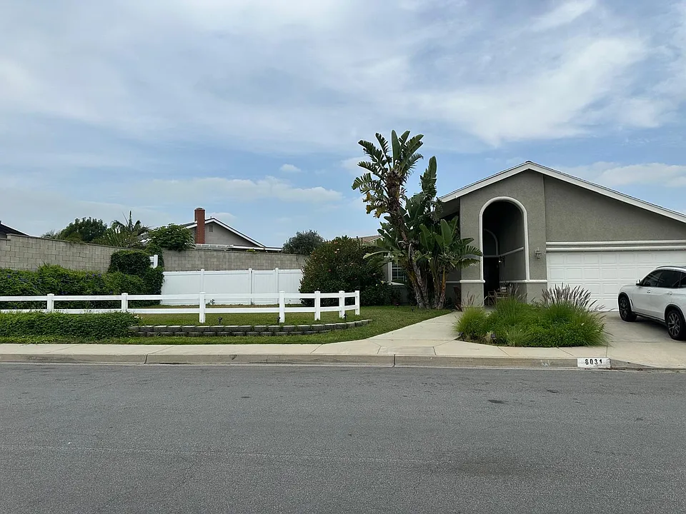 6031 Oak Meadow Dr
