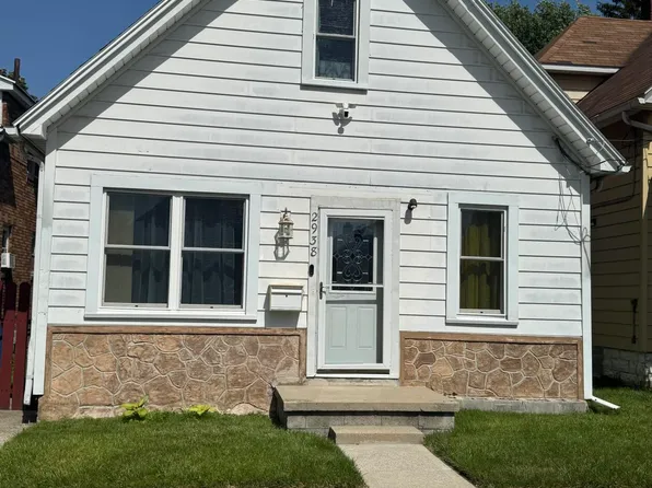 2938 Hartman St, Toledo, OH 43608