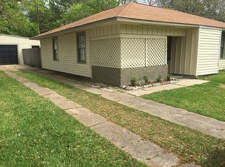 2612 S Houston Dr, La Marque, TX 77568