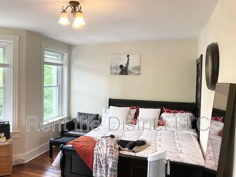 37 Rhode Island Ave NW — Photo 11