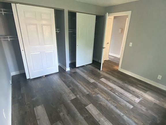5th image of 4308 Hamilton Ave #11