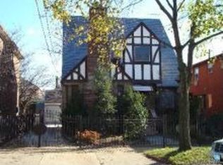 14328 Oak Ave, Flushing, NY 11355