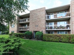 730 Sheridan Rd APT 1B, Highwood, IL 60040