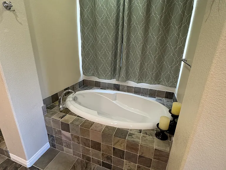 851 Antilla Way — Photo 15
