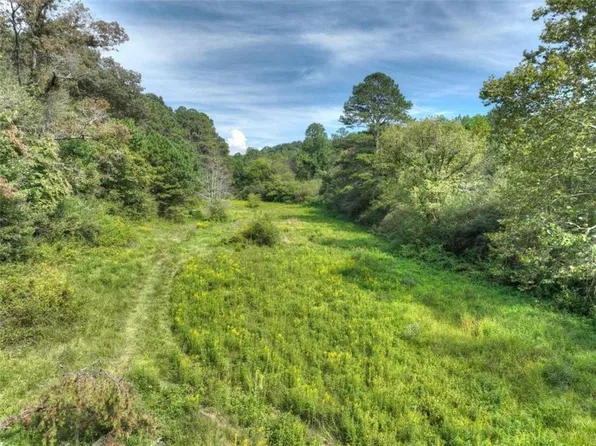 19 Tails Creek Rd, Ellijay, GA 30540