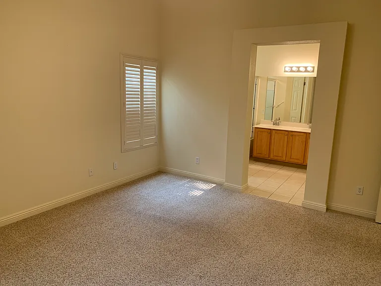 686 Agostini Cir — Photo 12