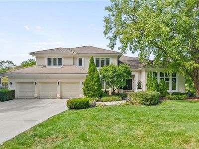 12642 Sherwood Dr, Leawood, KS, 66209