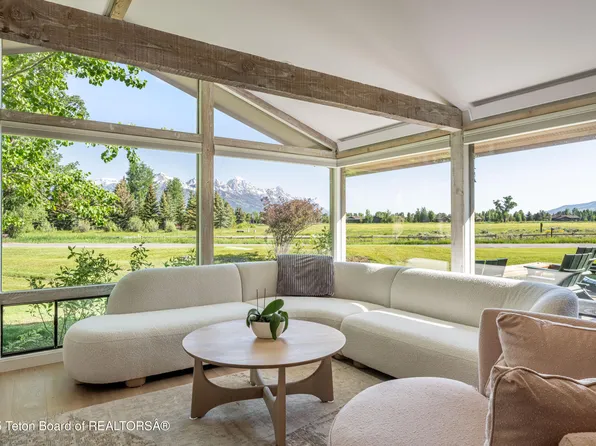 525 E Golf Creek Ln #34, Jackson, WY 83001