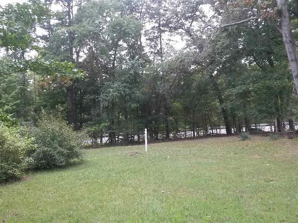 2nd image of 134 Old Paradise Rd