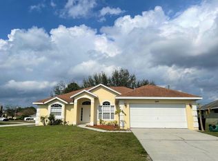 1089 SW Haleyberry Ave, Port Saint Lucie, FL 34953