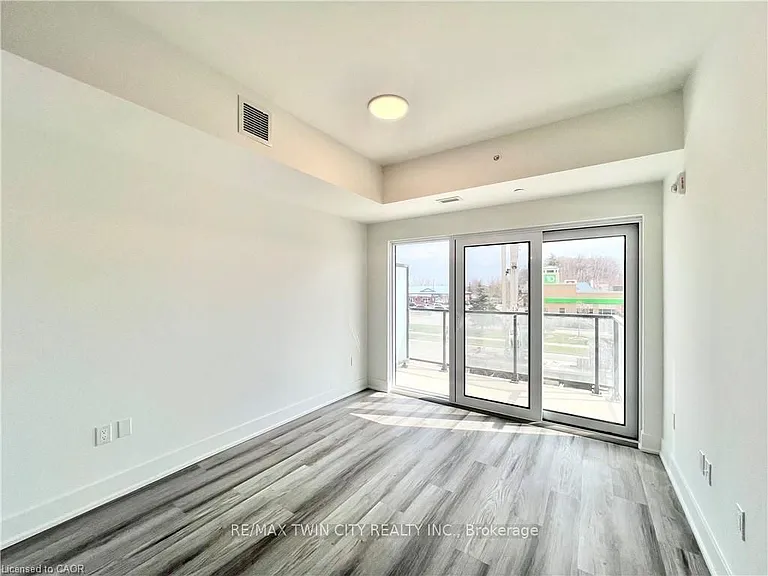 575 Conklin Rd #228 — Photo 5