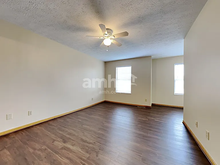 3029 Granny Smith Ln — Photo 11