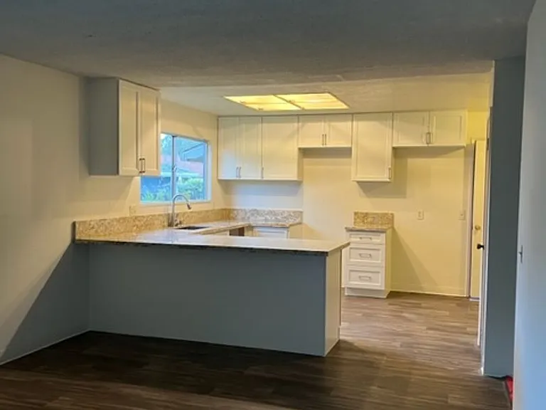 1824 Raintree Pl — Photo 2