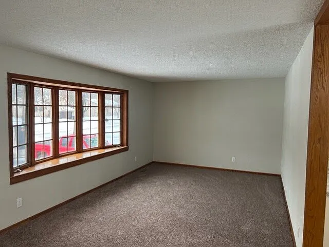 13016 Saratoga Ln N — Photo 6