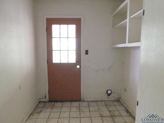 5th image of 1622 Abbie Ln
