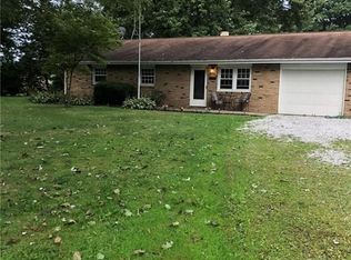 8609 Manchester Ave NW, Canal Fulton, OH 44614