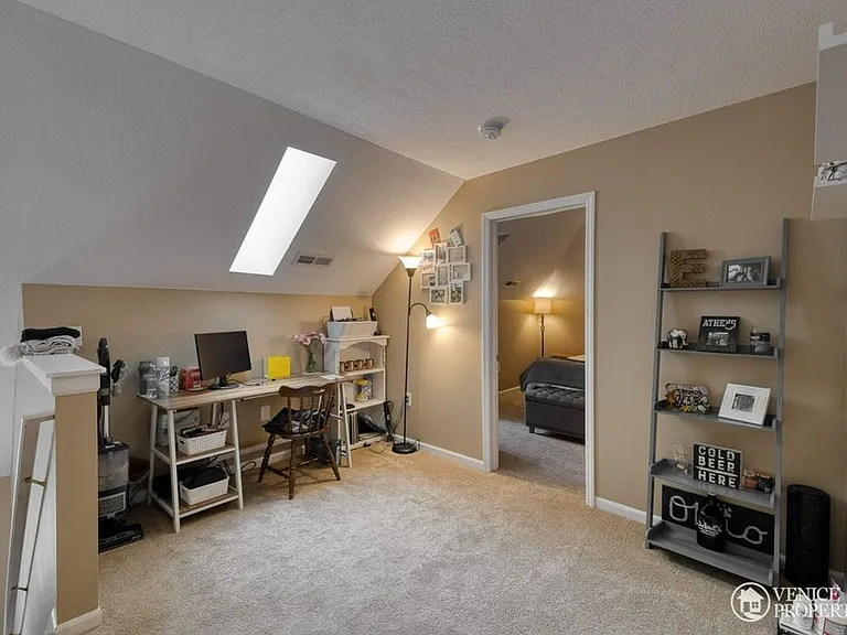 1786 Drayton Park Ct — Photo 14