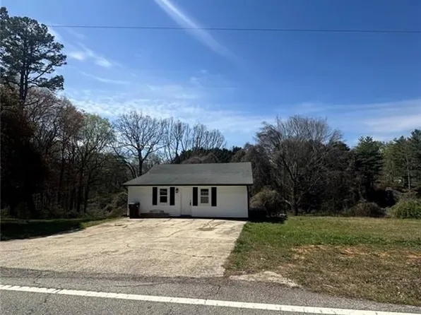 2403 Apple Pie Ridge Rd, Alto, GA 30510