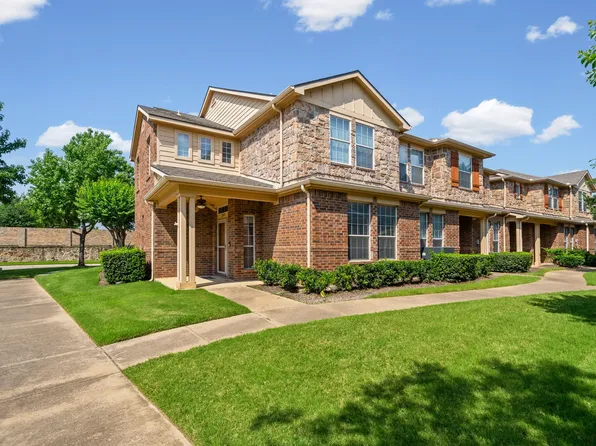 2204 Canterbury Park Dr, Grand Prairie, TX 75050