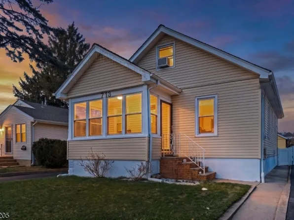 7-13 Henderson Blvd, Fair Lawn Boro, NJ 07410