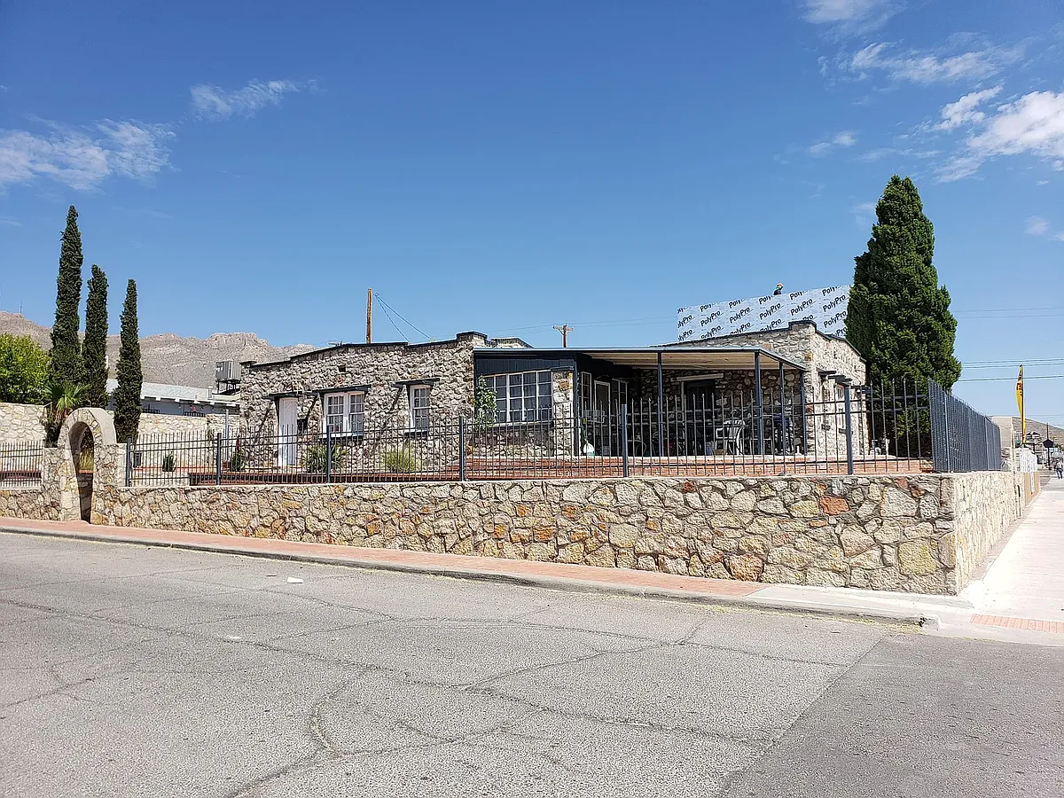 Duplex - Unit A is on the right with the porch - 3101 N Piedras St #A