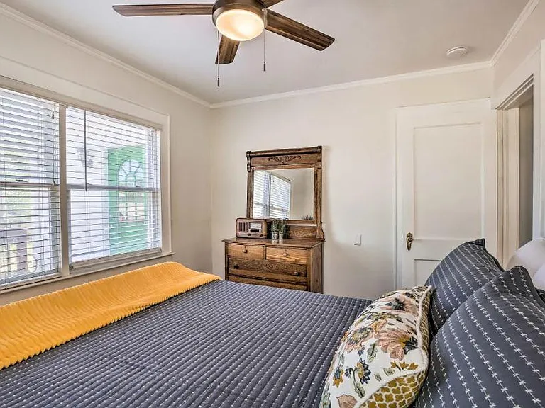 801 Holmes St NW — Photo 7