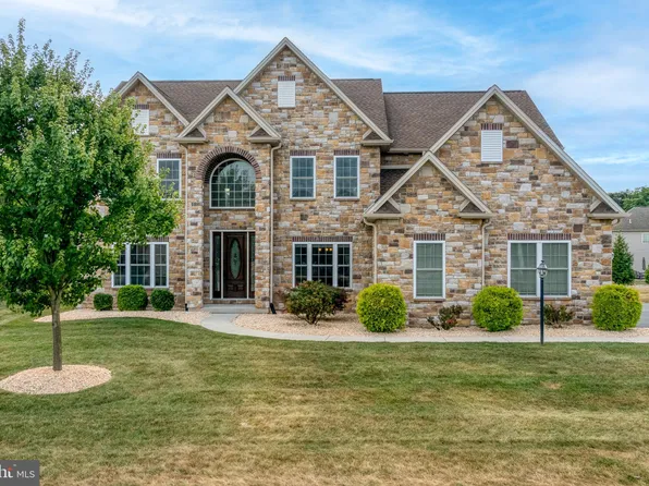 1431 Summit Way, Mechanicsburg, PA 17050