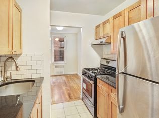 33-14 Parsons Blvd #2R, Flushing, NY 11354