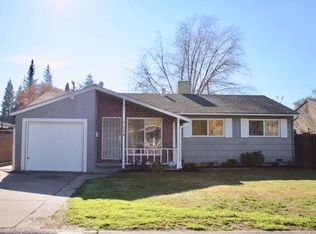 2116 Bowling Green Dr, Sacramento, CA 95825