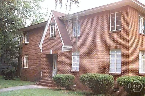 1208 E Victory Dr #2 Photo 1