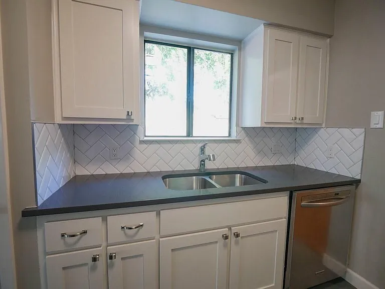 3401 Valley Pike Rd — Photo 7