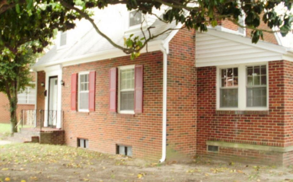 1st image of 805 E Cawson St
