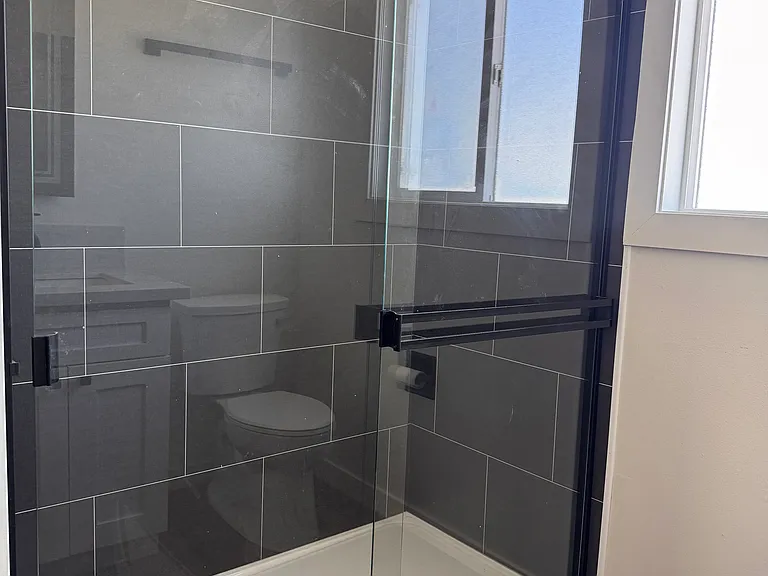 5000 Broadway St #9 — Photo 15