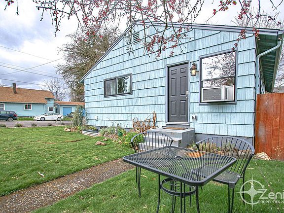 3rd image of 1601 Esther St #1601