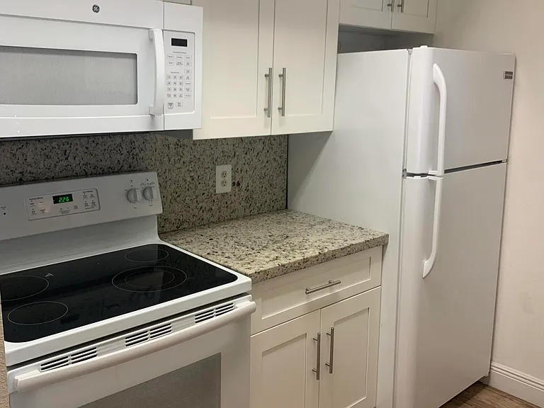 2946 S University Dr #7207 — Photo 4