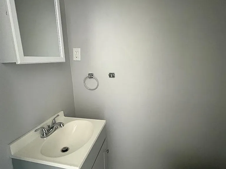 Unit Photo